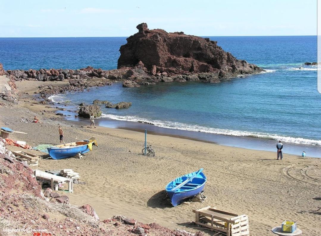 Apartment & Beach - Airport El Burrero Eksteriør billede