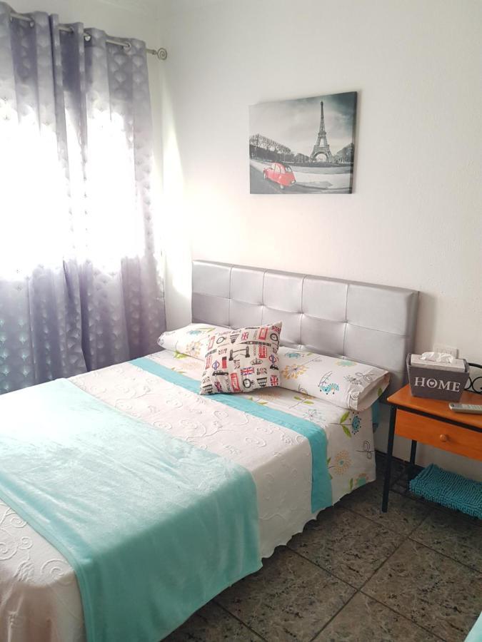 Apartment & Beach - Airport El Burrero Eksteriør billede